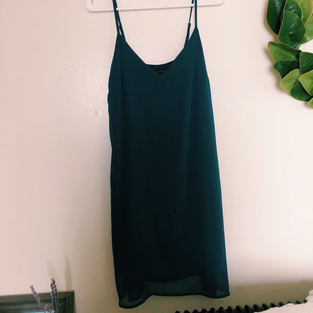 Kendal and Kylie dress